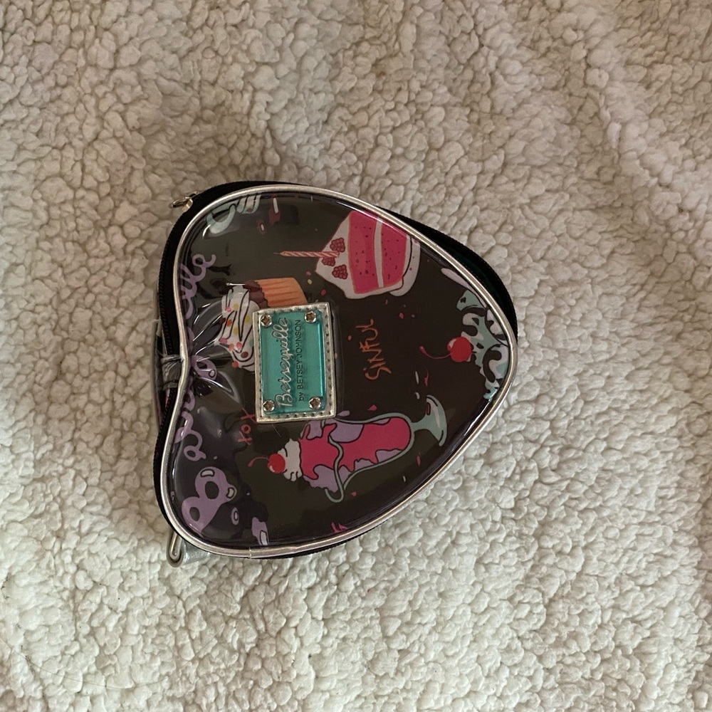 LAST CALL 4/25 Betsey Johnson Makeup Bag